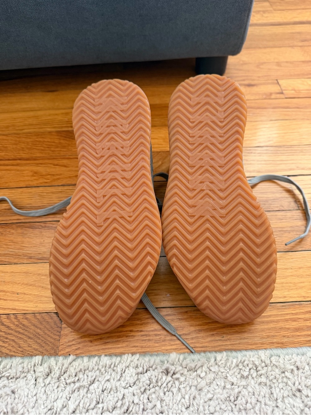 NOBULL Woman’s Trainer in Light Gray with Gum Outsole - Picture 5 of 5